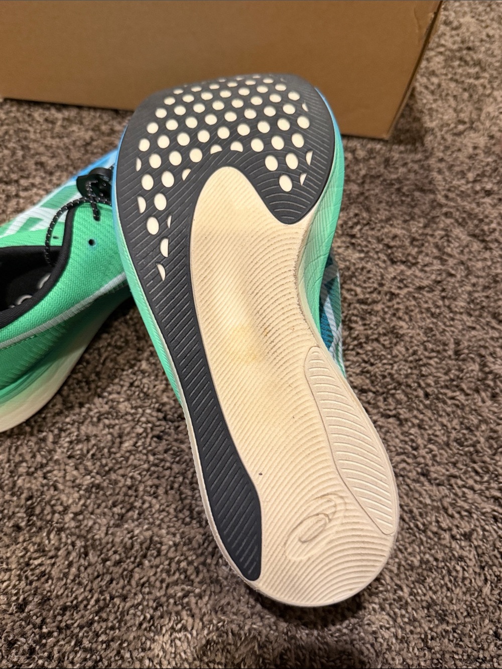 ASICS Metaspeed Sky+ - Picture 4 of 5